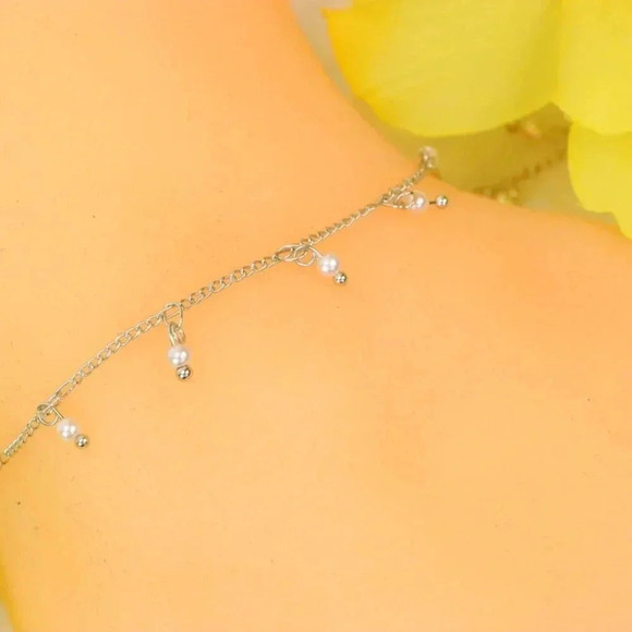 Minimalist Anklet, Sleek & Modern Design, Women’s Fashion, YC110313-A - Picture 1 of 10